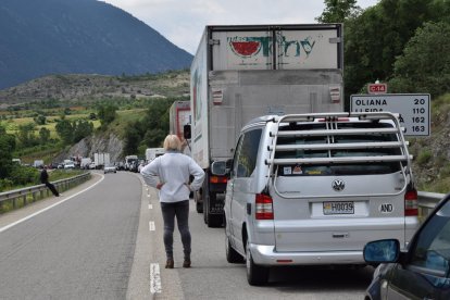 El tall de la carretera va provocar retencions de fins a quatre quilòmetres.