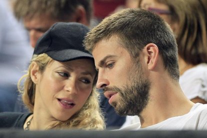 Entren a robar de nit a casa de Shakira i Piqué amb els seus pares dins