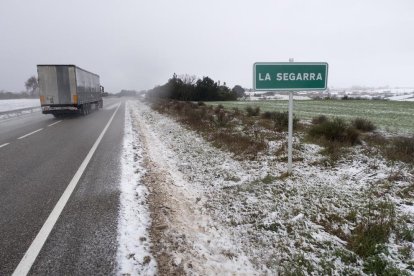 La neu vesteix de blanc el sud de la Segarra