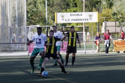 El Pardinyes no va poder mantenir el ritme del Balàfia i va acabar sucumbint a la segona part. 