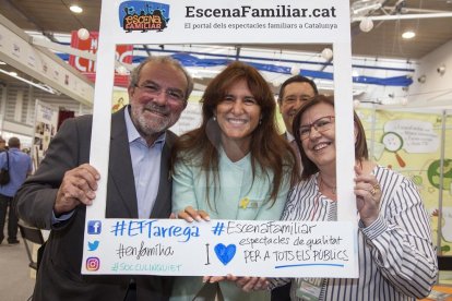 Joan Reñé, Laura Borràs, Rosa Maria Perelló y Ramon Farré, ayer en la inauguración de FiraTàrrega.