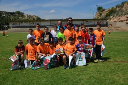 Un dels equips de base de l’Escola de Futbol de Ponent.