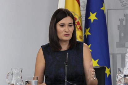 La ministra de Sanidad, Carmen Montón, ayer en rueda de prensa. 