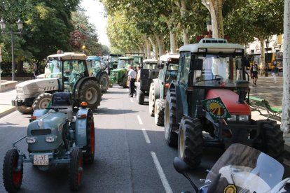 Tractorada el año pasado para protestar contra la venta a pérdidas.