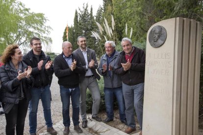 Dirigents d’ERC en l’acte de restitució del medalló de Lluís Companys al Tarròs.