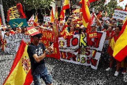 Manifestación en Barcelona por la unidad de España a dos días de la Diada