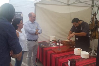 L’alcalde de Balaguer, Jordi Ignasi Vidal, durant la inauguració d’aquest certamen especialitzat.