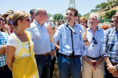 Pablo Casado i Soraya Sáenz de Santamaría, ahir.