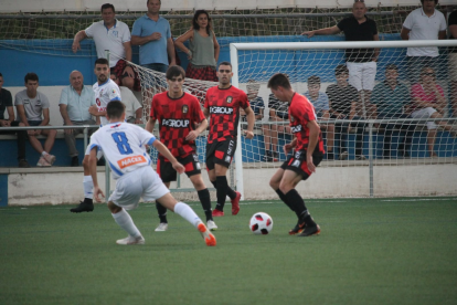 El Municipal de la Colomina va ser una festa al derbi de la Llitera entre el Tamarit i el Binèfar. 