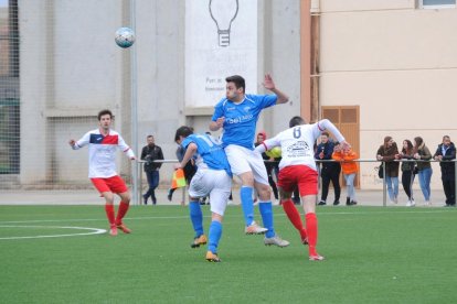 El partido se mantuvo muy igualado y sin demasiadas ocasiones de gol.