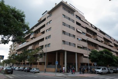 Vista general del edificio de Málaga donde ocurrieron los hechos.