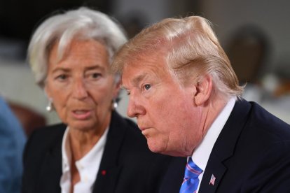 El president nord-americà, Donald Trump, i la directora de l’FMI, Christine Lagarde, ahir.