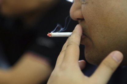 Alcohol i tabac, darrere del dany cardíac d'adolescents