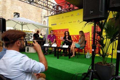 El lleidatà Emili Bayo, ahir a la Setmana del Llibre en Català.