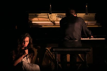 La cantant i el pianista, durant el seu concert al Festival Castell de Peralada.