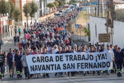 Treballadors de Navantia manifestant-se ahir a Cadis.