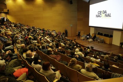 El auditorio del campus de Cappont de la UdL acogió el acto, al que asistieron más de 200 personas. 