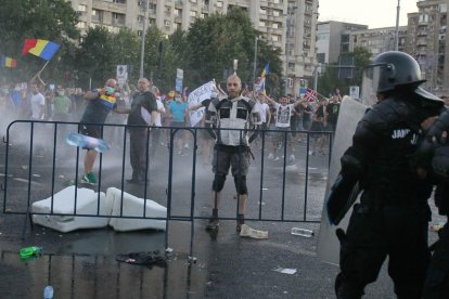 Violentas protestas en Rumanía