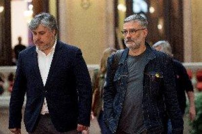 La CUP plantea a la militancia dos preguntas para decidir si apoya a Torra