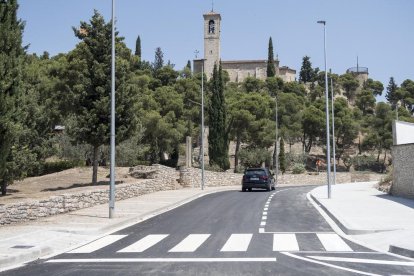 Tàrrega va obrir ahir al trànsit el carrer La Pau, la circumval·lació que passa per la falda de Sant Eloi.