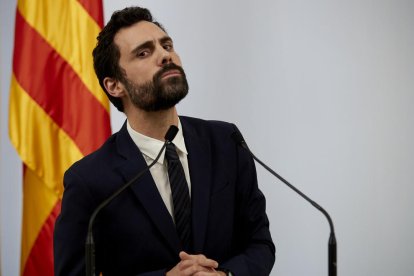 El president del Parlament de Catalunya, Roger Torrent, ahir en la seua compareixença.