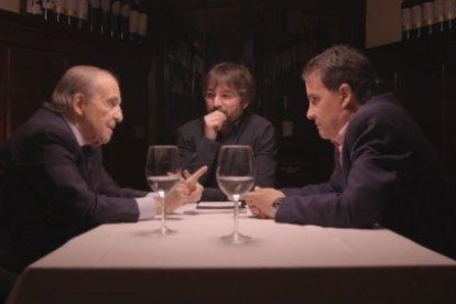 Jordi Évole entre José María García y José Ramón de la Morena.