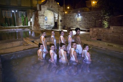 Assaig de l’espectacle de l’Escola de Dansa Montse Esteve, ahir a les Fonts de la Vila.