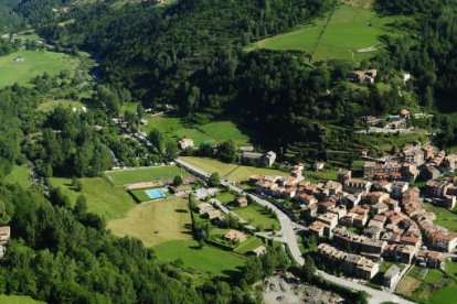 Muere un vecino de Cervera al caer por un barranco en Vilallonga de Ter