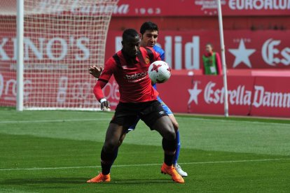 El nigeriano Cedric Omoigui durante un partido del Mallorca esta temporada.