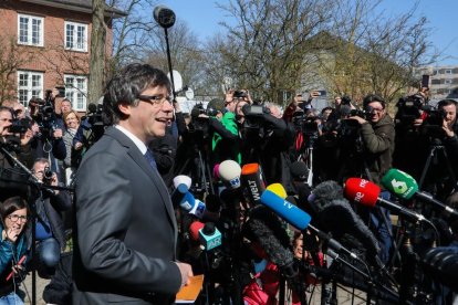 Carles Puigdemont al sortir de la presó preventiva a Alemanya.