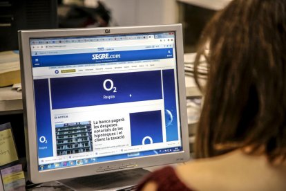 La lectura de la prensa en formato digital es un sector en crecimiento.