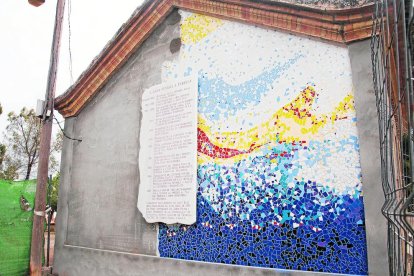 El mural s’inaugurarà el dia 8 d’abril.