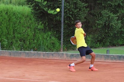 El Català de tenis sub-11 del CT Urgell assoleix les semifinals