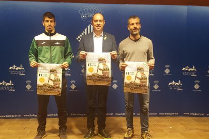 Un moment de la presentació de la prova, ahir a Balaguer.