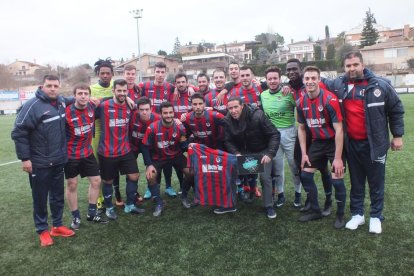 La UE Tàrrega se suma al reto solidario del atleta Raül Arenas