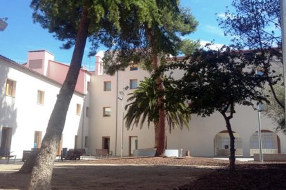 Jardines del antiguo convento de Santa Clara.