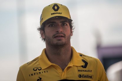 Carlos Sainz rellevarà l’asturià a partir del curs vinent.