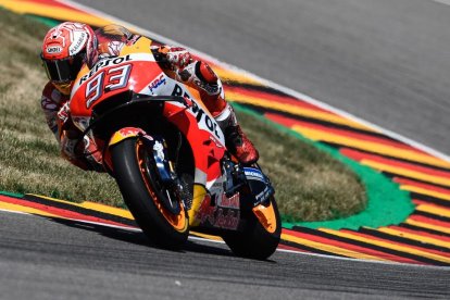 Marc Màrquez durante la sesión de calificación del Gran Premio de Alemania.