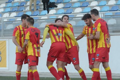 El Lleida, líder provisional tras empatar 4-4 en Ejea