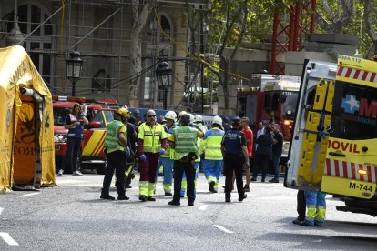 Un mort i onze ferits en un ensorrament a les obres de l'hotel Ritz de Madrid