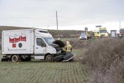 Imagen del accidente ocurrido ayer a primera hora de la mañana en Torrefeta.