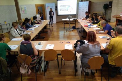 Moment de la reunió a la regidoria d’Educació.