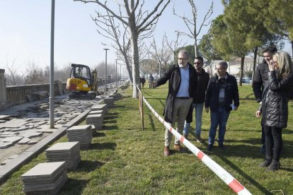 Les obres del carril bici al carrer Ton Sirera.