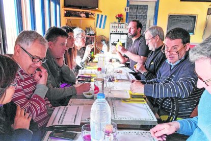 Reunió dels membres del jurat a les Pallargues.