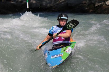 Annebel van der Knijff va tenir una dura jornada al Mundial, en la qual va disputar dos sèries de repesca.