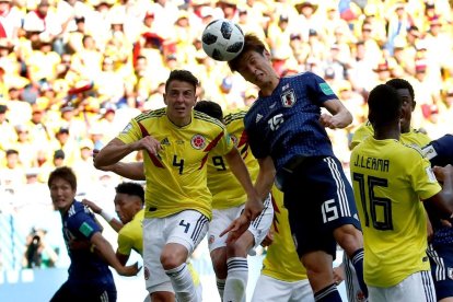 El japonès Yuya Osako va anotar amb aquest cop de cap el segon gol de la selecció nipona, que va obrir el Mundial amb una victòria.