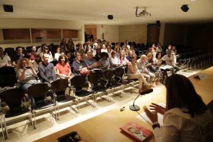 Profesionales sanitarios participaron ayer en la IX jornada Jordi Cebrià.