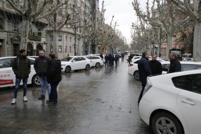 Taxistes van protestar la setmana passada per regular els VTC.