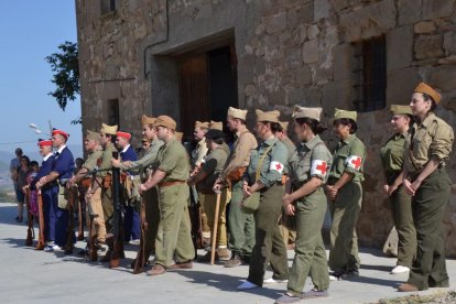 La representació de la vida a l’Escola de Suboficials Republicana de Tudela de Segre.