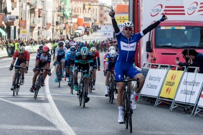 El ciclista colombià es va imposar amb molta autoritat.